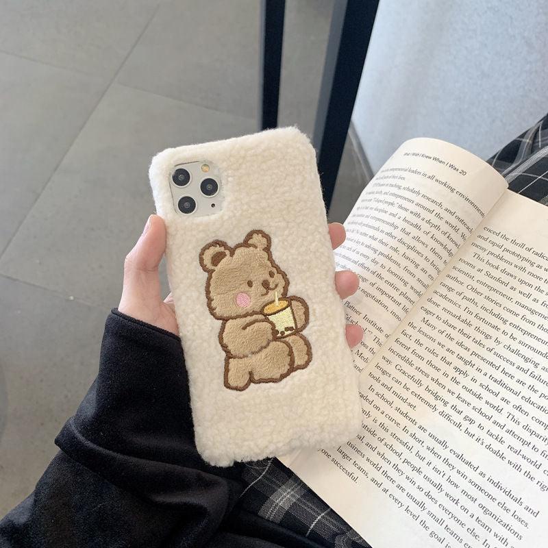 Cute Brown Bear Plush Phone Case For Iphone 14 11 12 13 Pro Max 7 8 X XS Max XR SE2 Autumn And Winter Shockproof Full Case Cover Cute Bear Animal Winter Warm Plush Fabric Phone Case