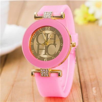 STEVVEX simple leather Casual Quartz Watch Women Crystal Silicone Watches Wrist Watch For Women and Girls Coffee