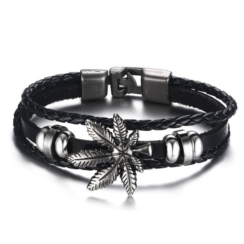 Lucky Vintage Men's Leather Bracelet Playing Cards Charm Multilayer Braided Men and Women Gift