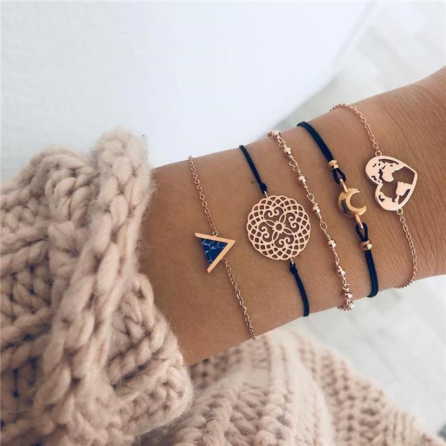 Bohemian Black Beads Chain Bracelets Bangles For Women Fashion Heart Compass Gold Color Bracelets Sets Luxury Jewelry Gifts