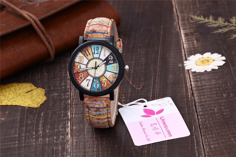Fashion Casual Vintage Leather Women Quartz Wrist Watch For Women and Girls