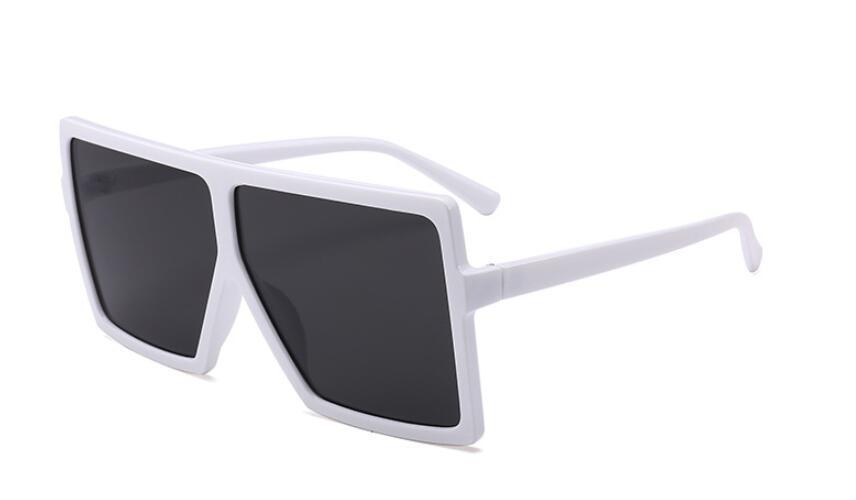 Oversized Luxury Trend New Woman Sunglasses With Black Fashion Square Glasses And Big Frame Sunglasses In Modern Glasses Famous Style