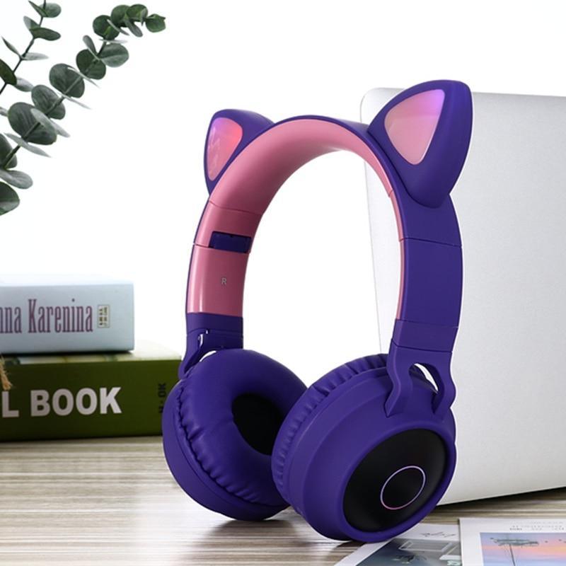 STEVVEX New Luxury Interesting LED Cat Ear Noise Cancelling Headphones Bluetooth 5.0 For Young People and Kids Headset Support TF Card 3.5mm Plug With Mic