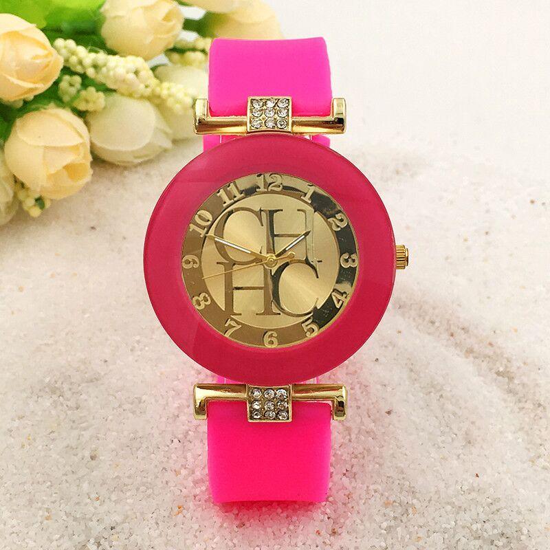 STEVVEX simple leather Casual Quartz Watch Women Crystal Silicone Watches Wrist Watch For Women and Girls Coffee