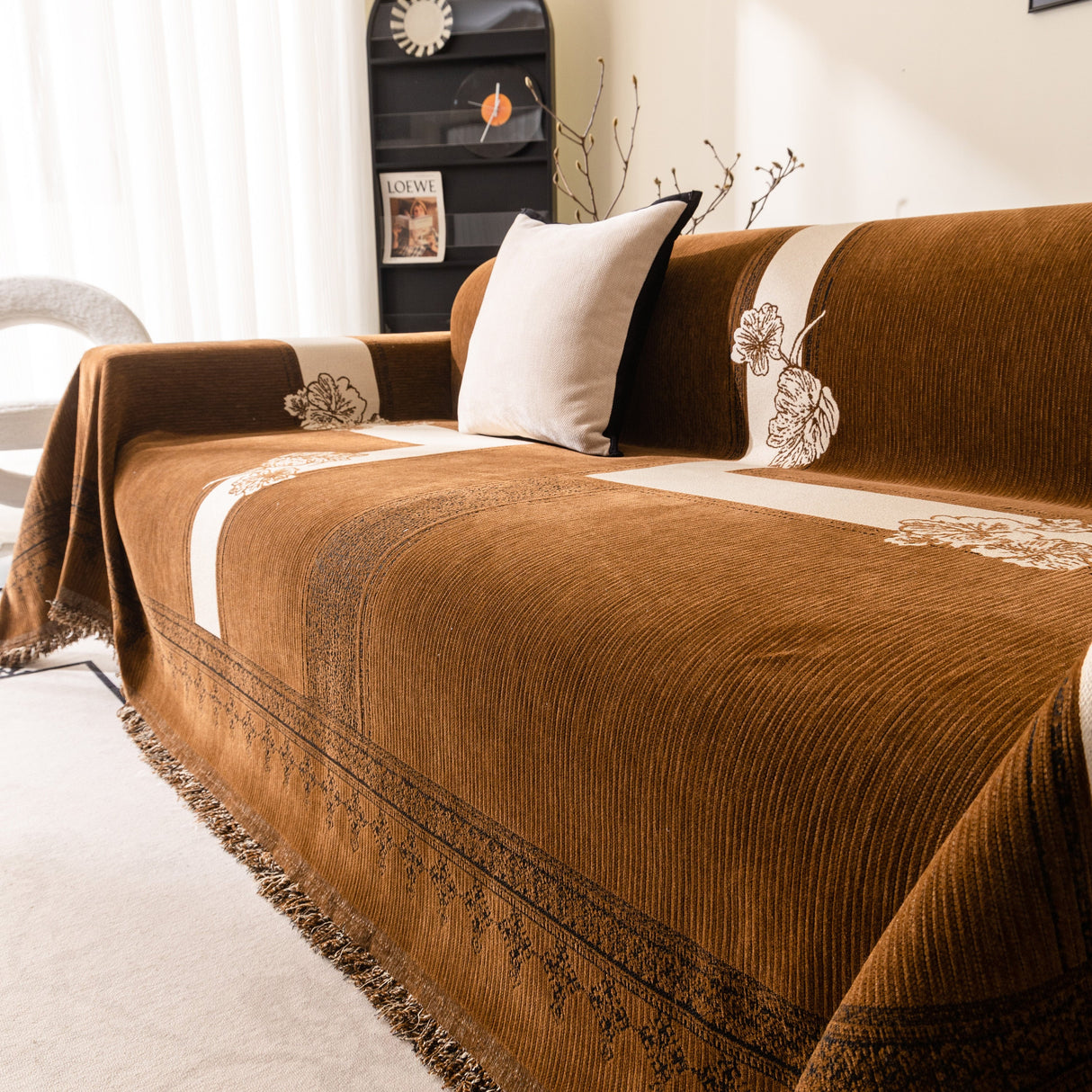 Jacquard Floral Band Sofa Cover with Tassels, Thick Textured Couch Throw Blanket