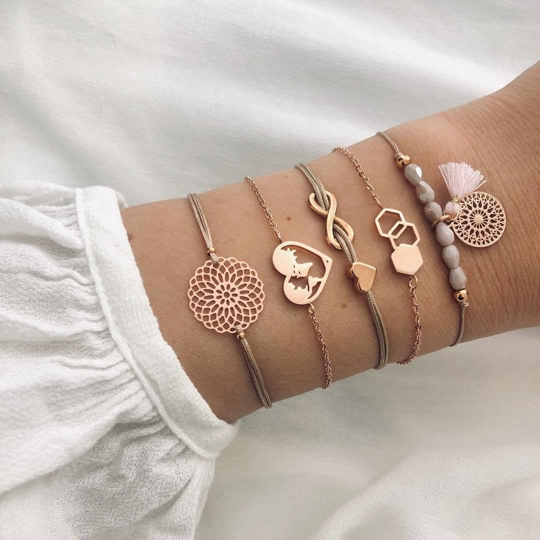 Boho Rose Map Bracelets & Bangles for Women Bohemian Round Charm Bracelet Set Fashion Multilayer Accessories Luxury Jewelry