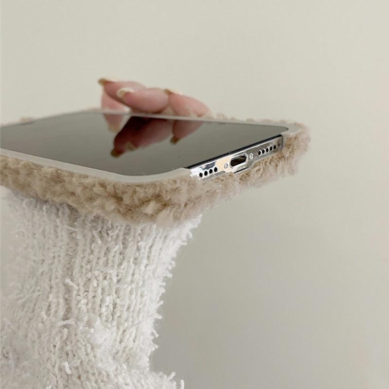 Cute Furry Fluffy Brown Bear Phone Case For iPhone 11 12 13 Pro Max 6 7 8 Plus X XS Max XR SE 2020 Winter Plush Warm Soft Cover Autumn and Winter Shockproof Full Case Cover