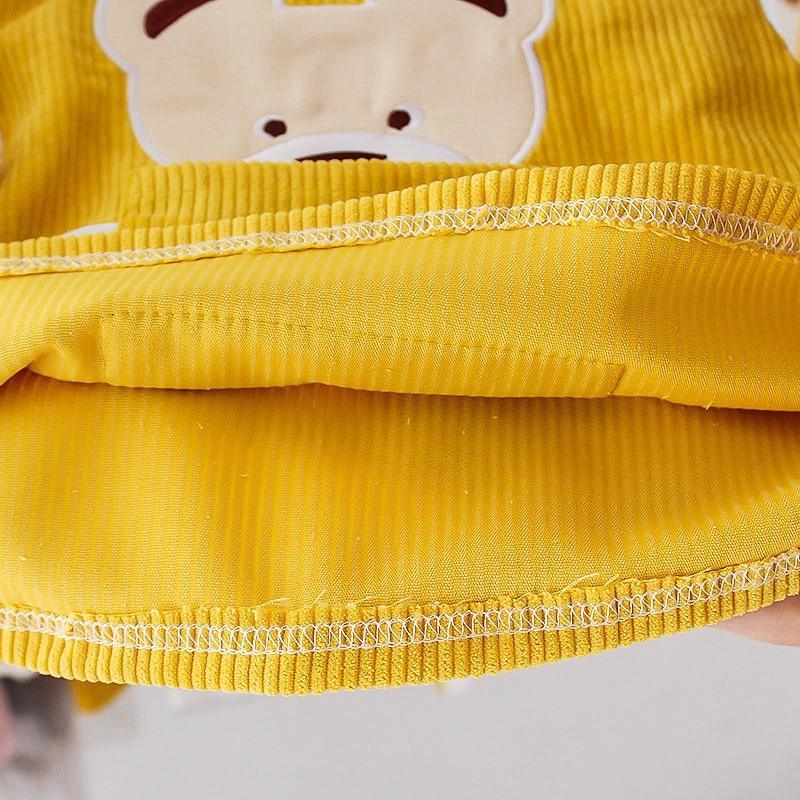 Modern Elegant Vintage Retro Modern Baby Infant Girls Cartoon Bear Dress Shirt With Bear
