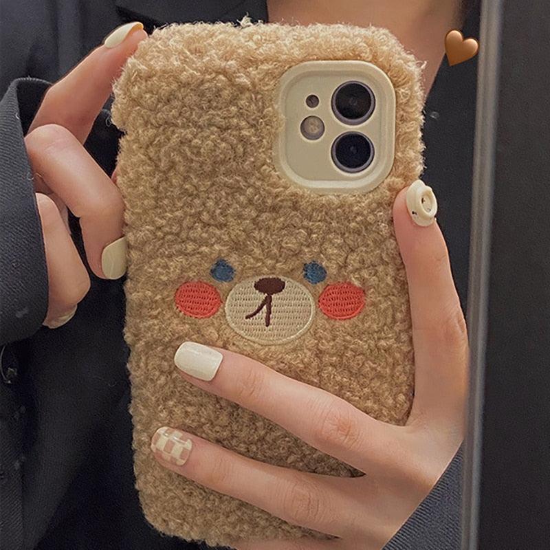 Cute Furry Fluffy Brown Bear Phone Case For iPhone 11 12 13 Pro Max 6 7 8 Plus X XS Max XR SE 2020 Winter Plush Warm Soft Cover Autumn and Winter Shockproof Full Case Cover