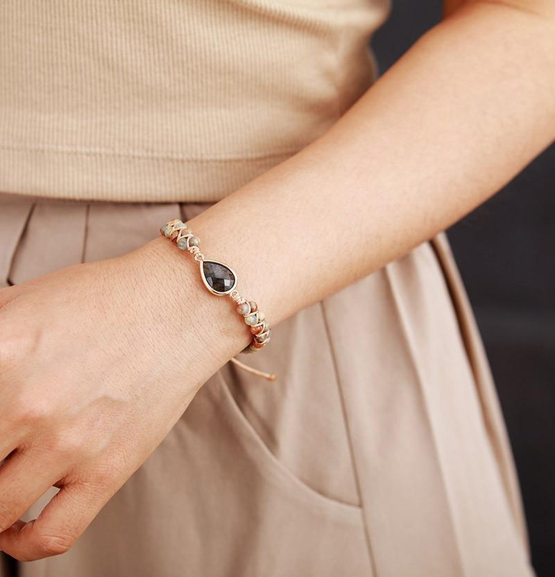 Handmade Luxury Wax Elegant Bracelet With Stone In Modern Colorful Design For Woman and Ladies
