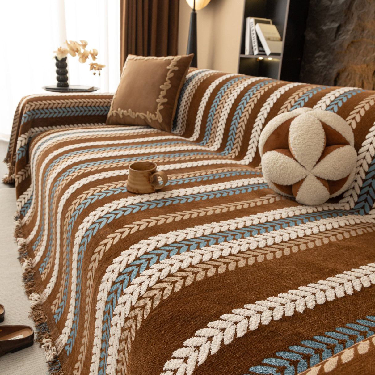Cozy Decorative Throw Blanket for Couches, Boho Plush Woven Sofa Cover with Stripes