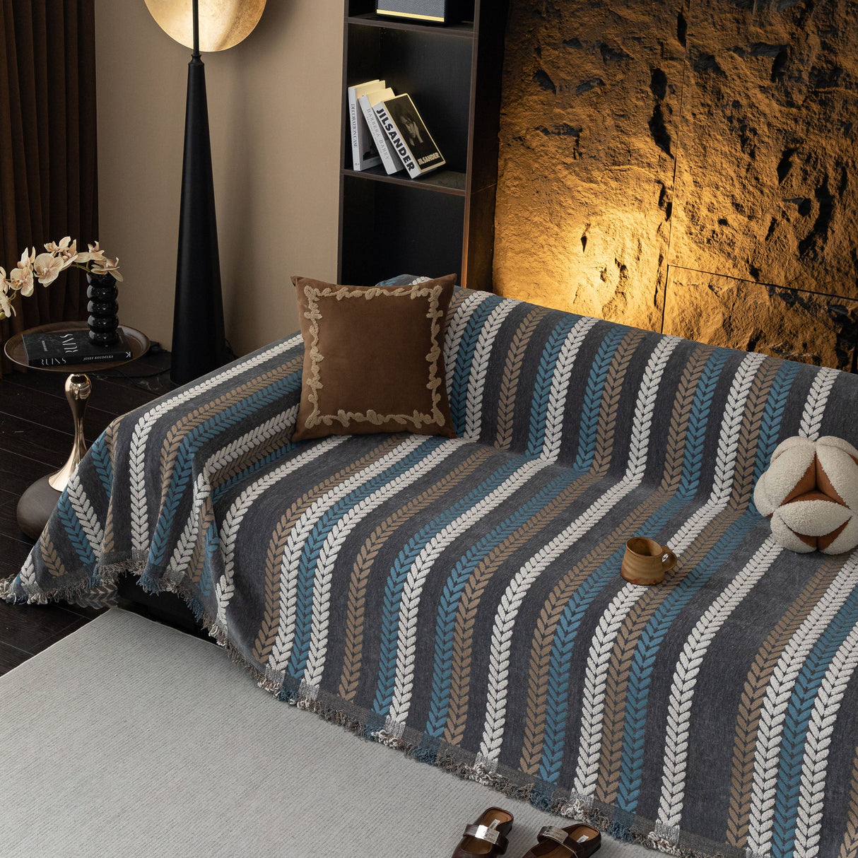 Cozy Decorative Throw Blanket for Couches, Boho Plush Woven Sofa Cover with Stripes