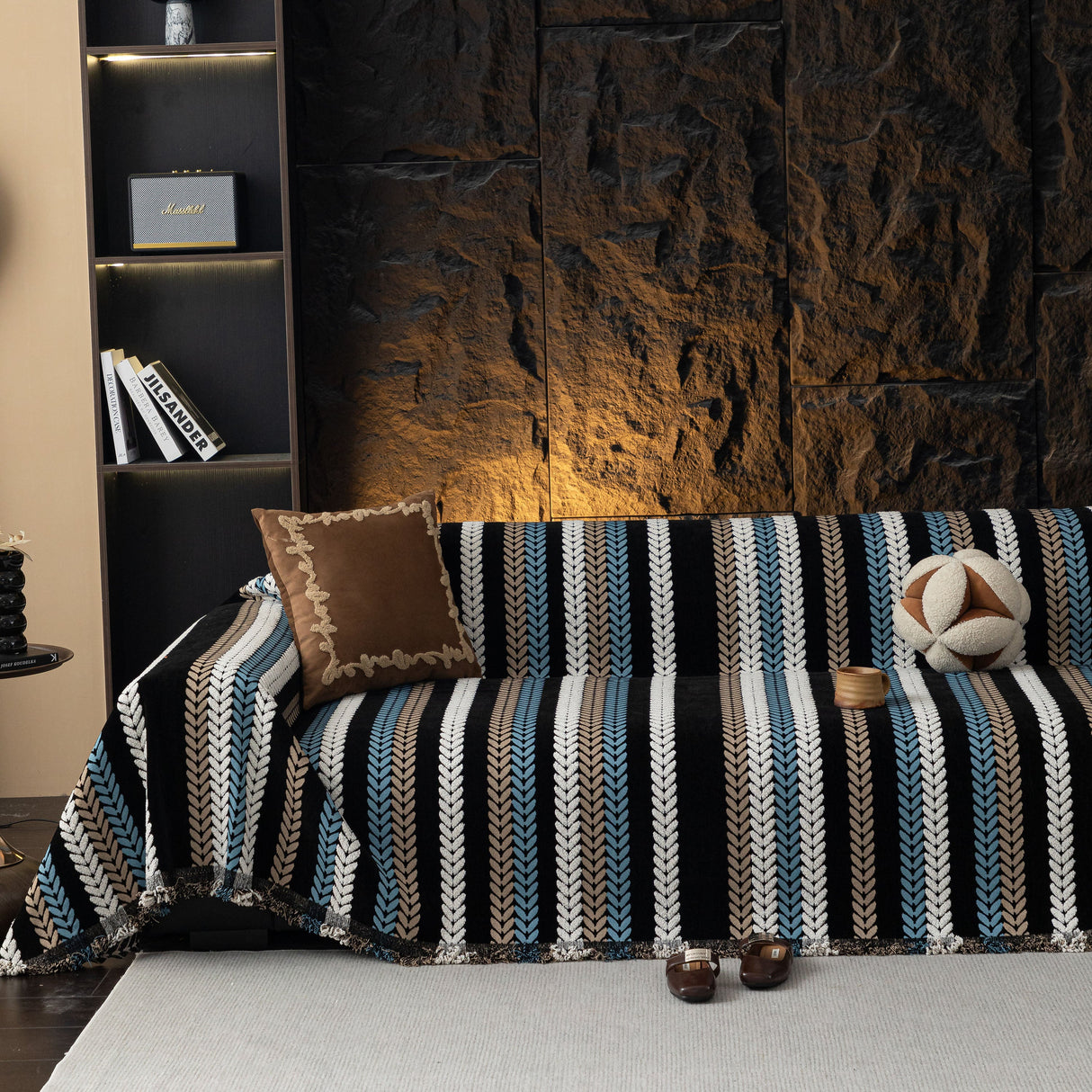 Cozy Decorative Throw Blanket for Couches, Boho Plush Woven Sofa Cover with Stripes