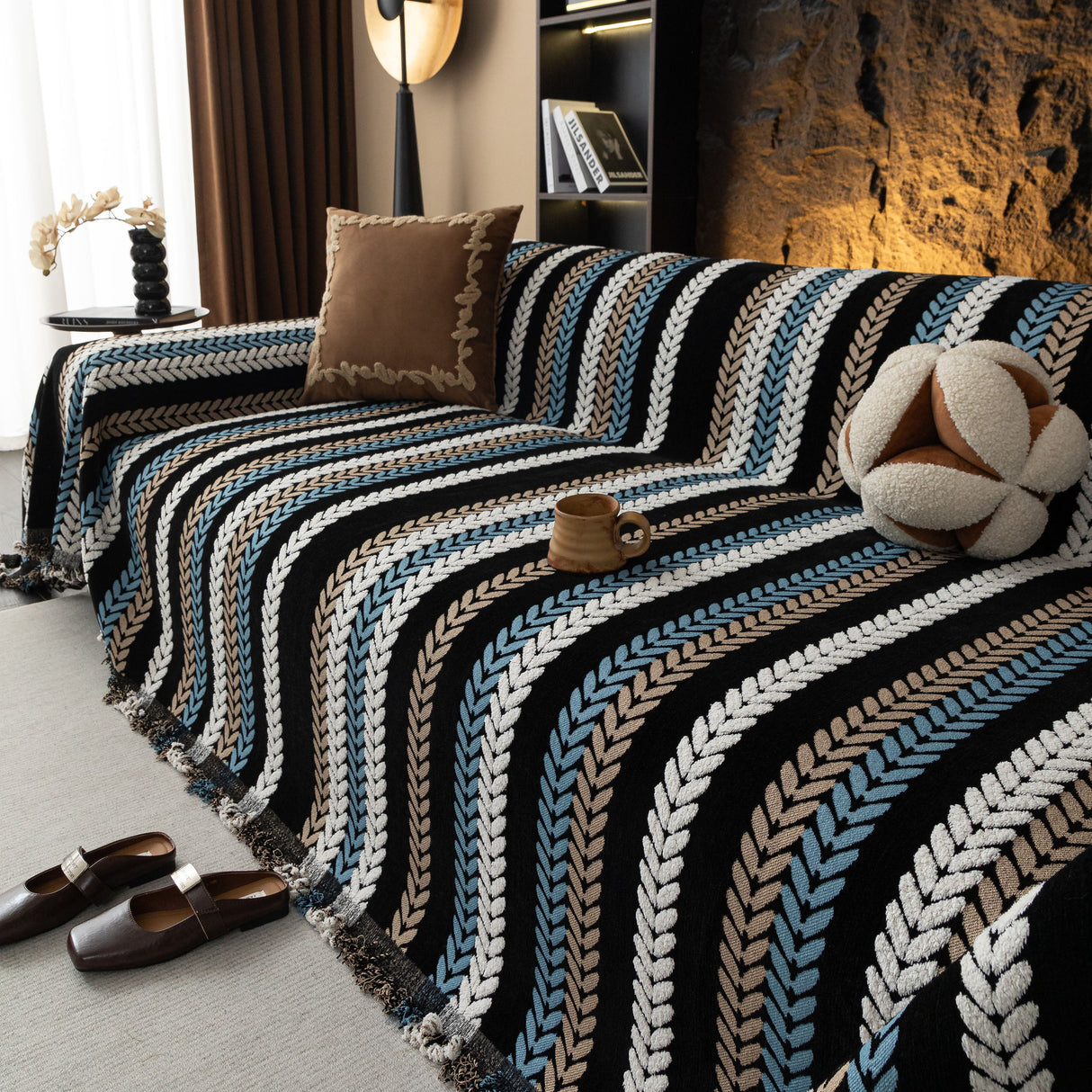 Cozy Decorative Throw Blanket for Couches, Boho Plush Woven Sofa Cover with Stripes