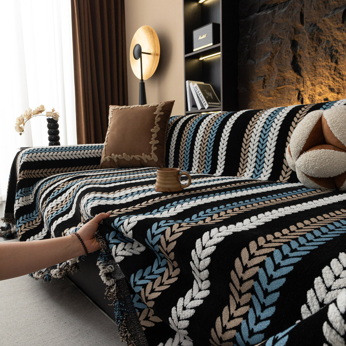 Cozy Decorative Throw Blanket for Couches, Boho Plush Woven Sofa Cover with Stripes