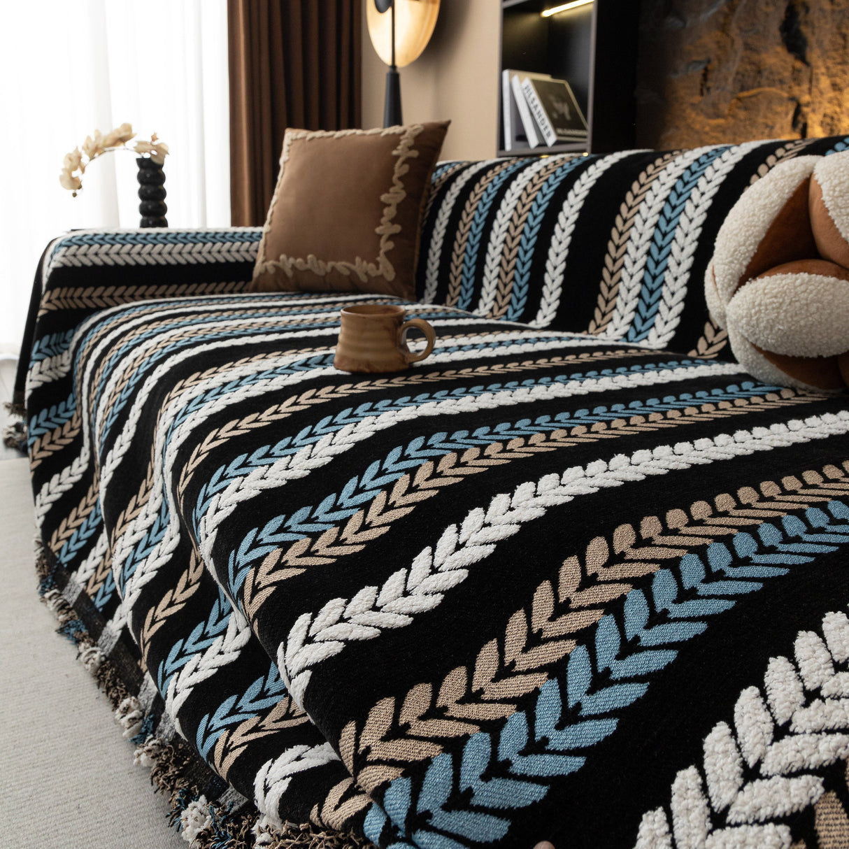 Cozy Decorative Throw Blanket for Couches, Boho Plush Woven Sofa Cover with Stripes