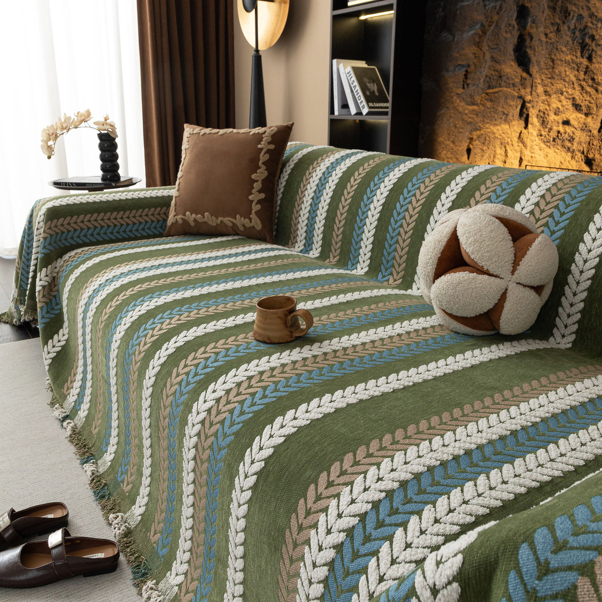 Cozy Decorative Throw Blanket for Couches, Boho Plush Woven Sofa Cover with Stripes