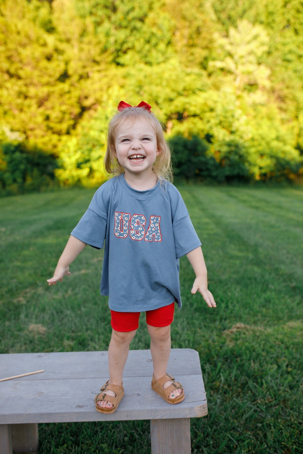 USA Daisy Oversized T-Shirt