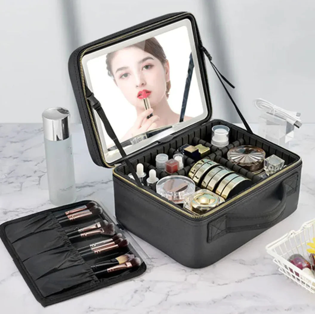 Voyage Vanity LED Case (4K)
