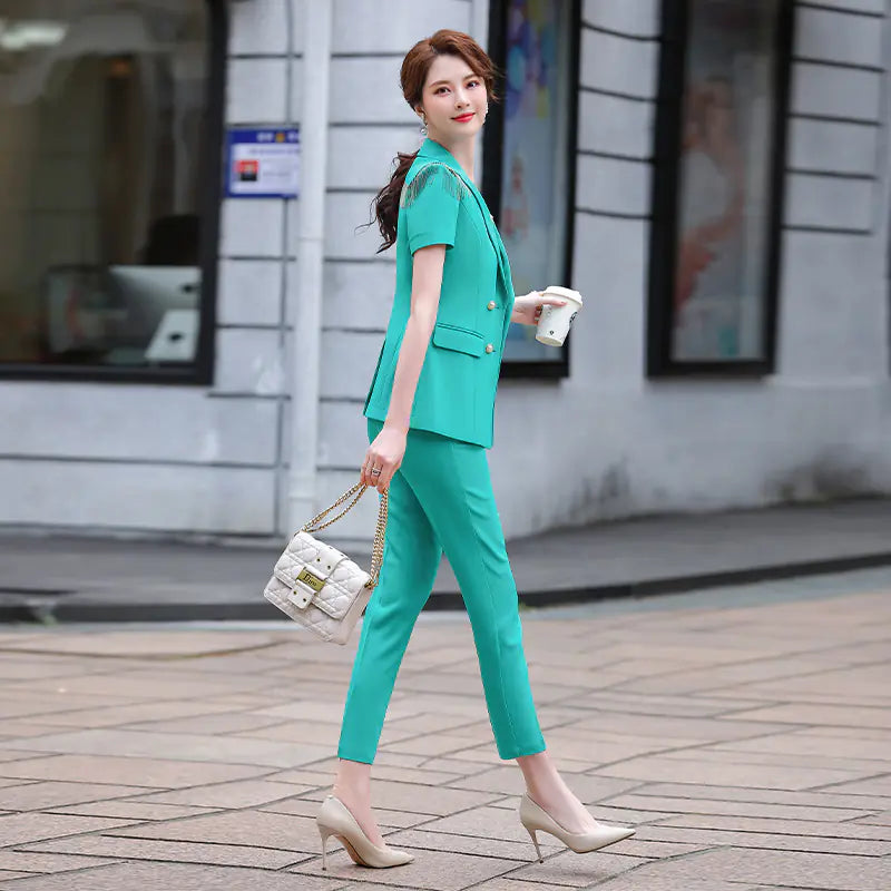Elegant Green Women's Business Suit with Pants & Jacket