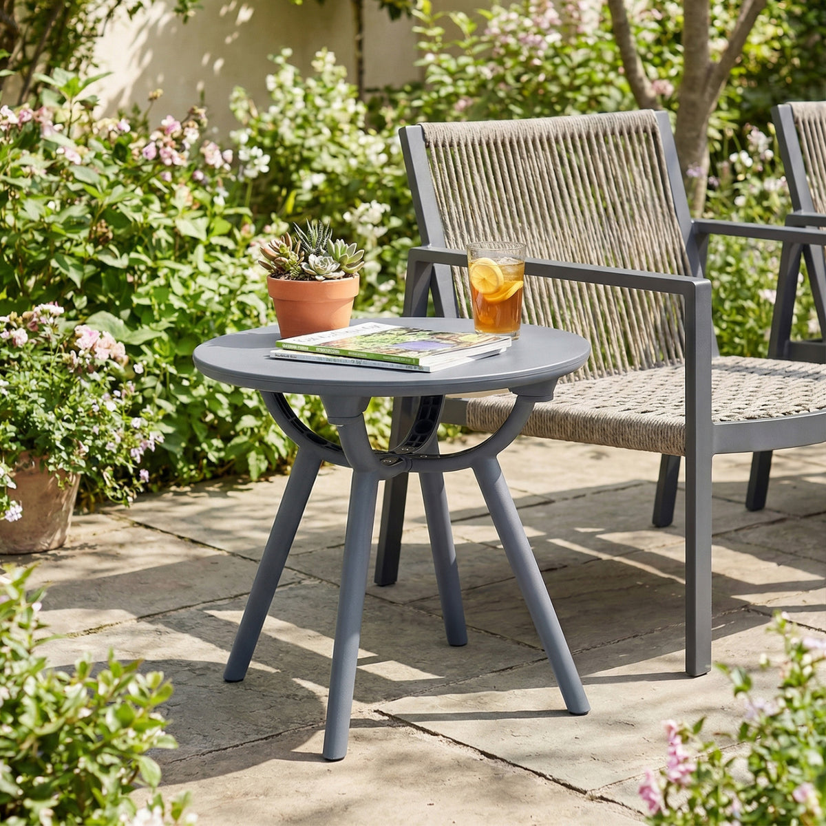 Round Patio Storage Side Table for Poolside and Balcony-set of 2