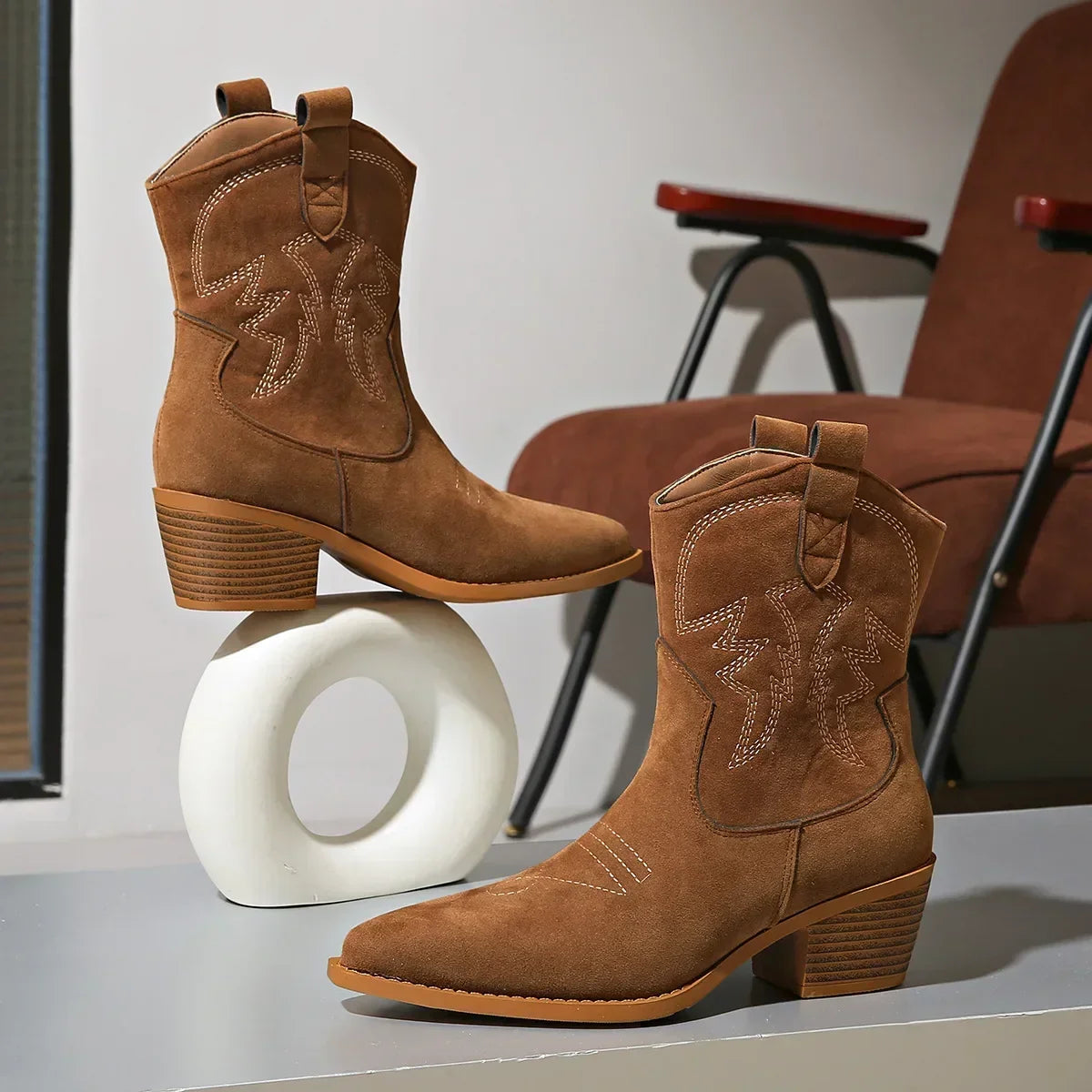 Unique Style: Embroidered Pointed Toe Boots