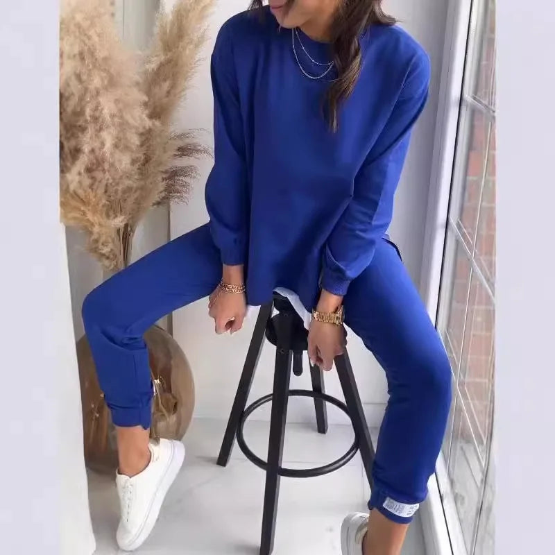 Effortless Chic Women's 2 Piece Hoodie Set