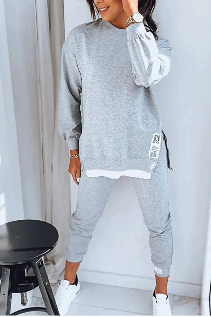 Effortless Chic Women's 2 Piece Hoodie Set