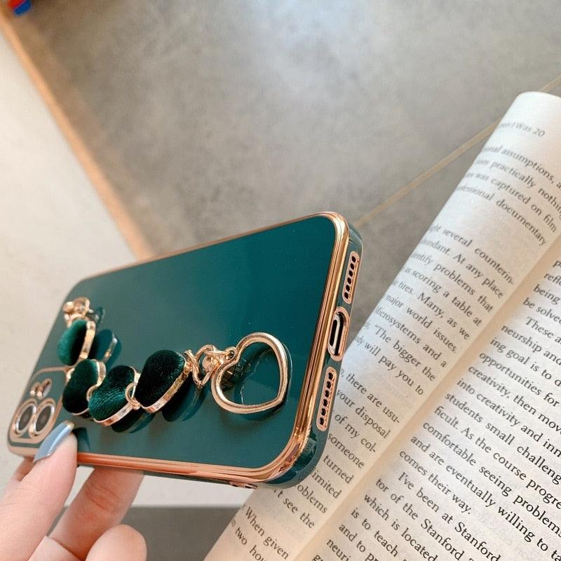 Luxury Women Silicone Phone Case Cover With Wrist Chain Bracelet for iPhone Wristband Bracelet Hand Holder Cover for iPhone 13 12 11 Pro Max plating Case Heart Chain Cases for iPhone 7 8 Plus XR XS Max X