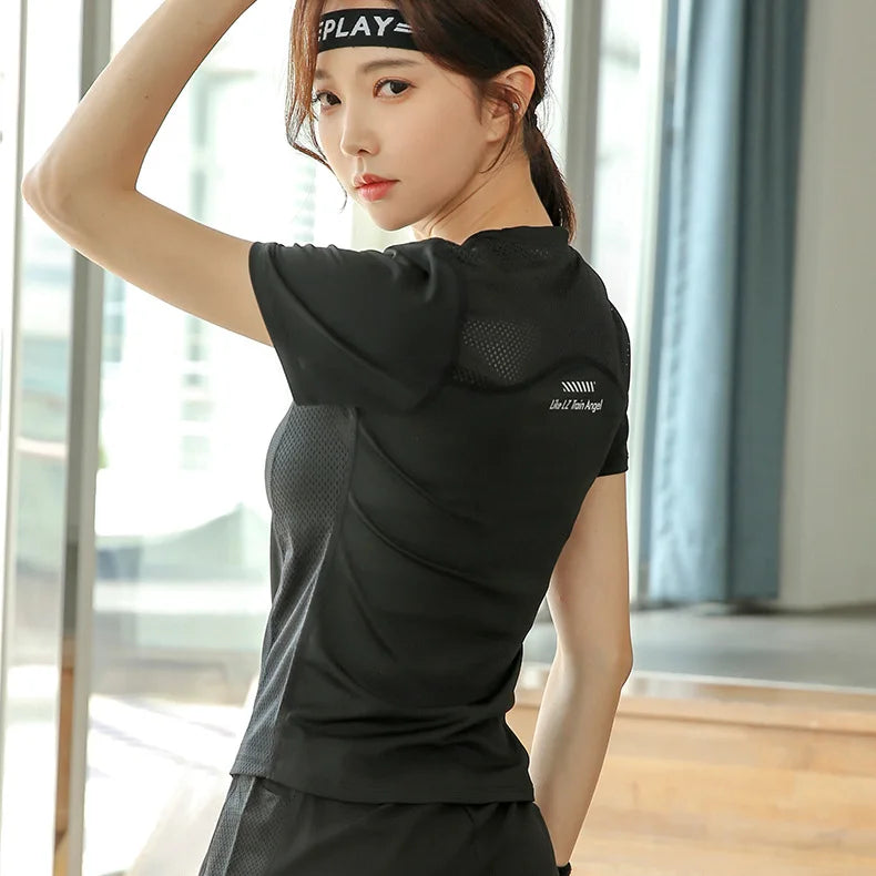 Quick Dry Yoga Top Perfect for Running Training and Yoga
