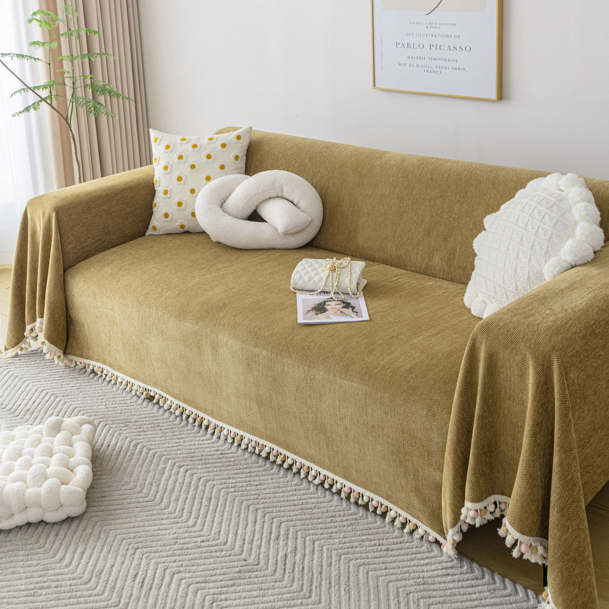 Boho Herringbone Sofa Throw Blanket with Pom Pom Tassels Stylish Furniture Slipcover