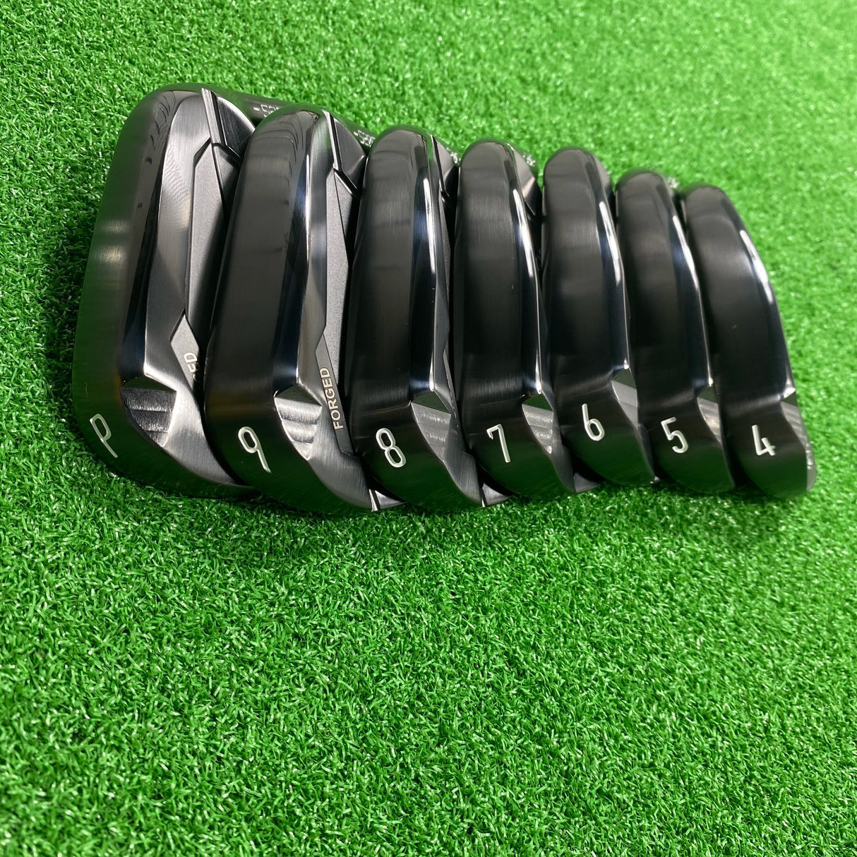 Forged Golf Irons 7-Piece Set Soft Feel Precise Control
