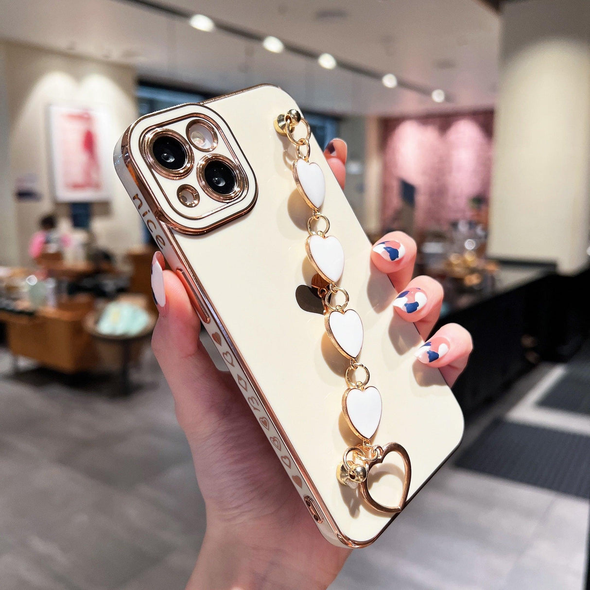 Luxury Love Heart Elegant Sparkle Case With Chain Bracelet Strap Soft Protective Bumper Cover Compatible with iPhone Bracelet soft case for iPhone 12 Pro Max 11 pro max X XS XR 7 8 Plus Stylish Phone Cover