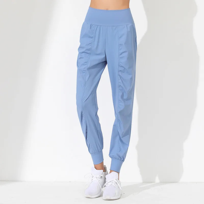 Lightweight Breathable Yoga Pants with Pockets