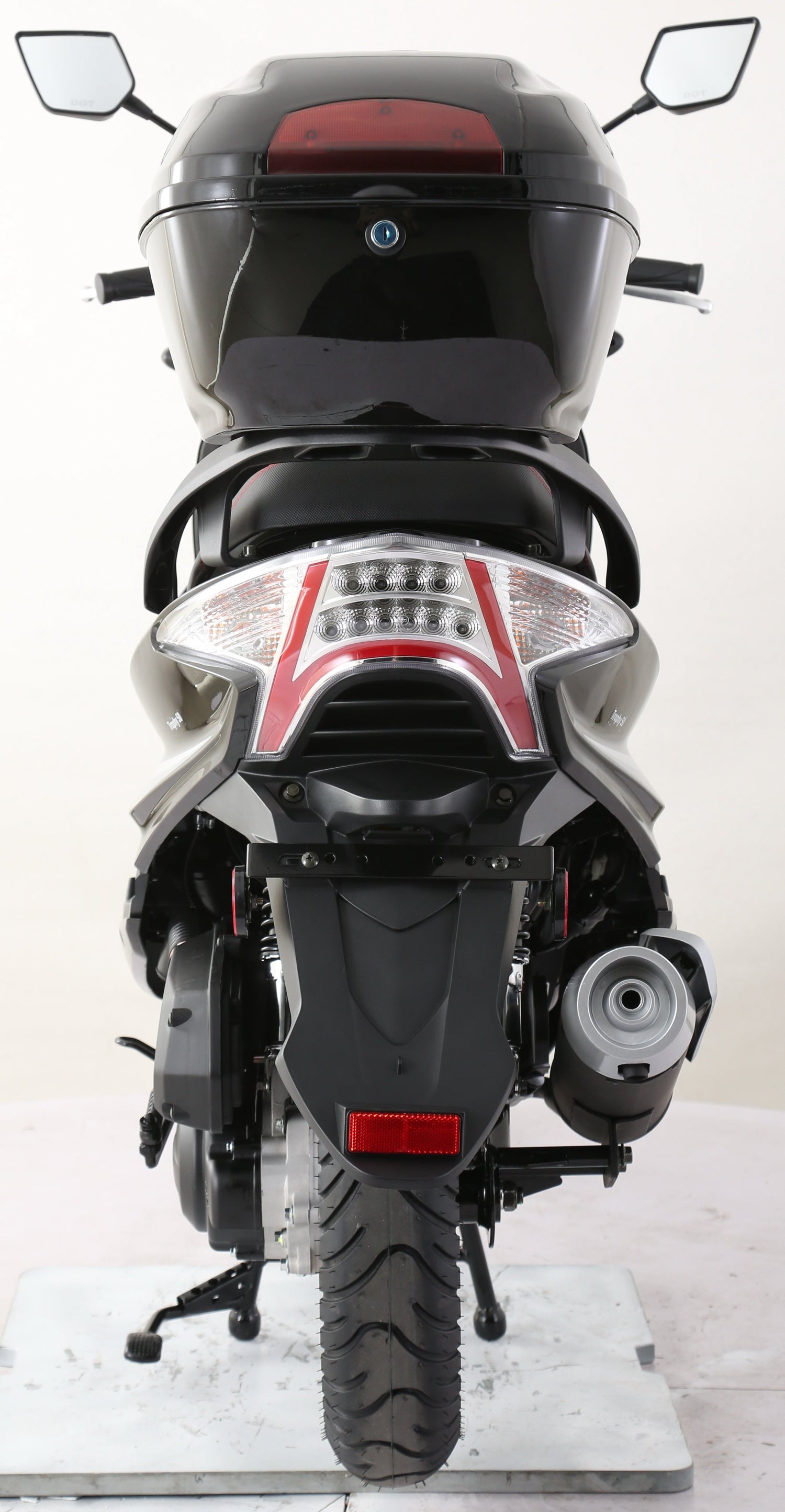 TrailMaster Trophy 150cc Street Scooter