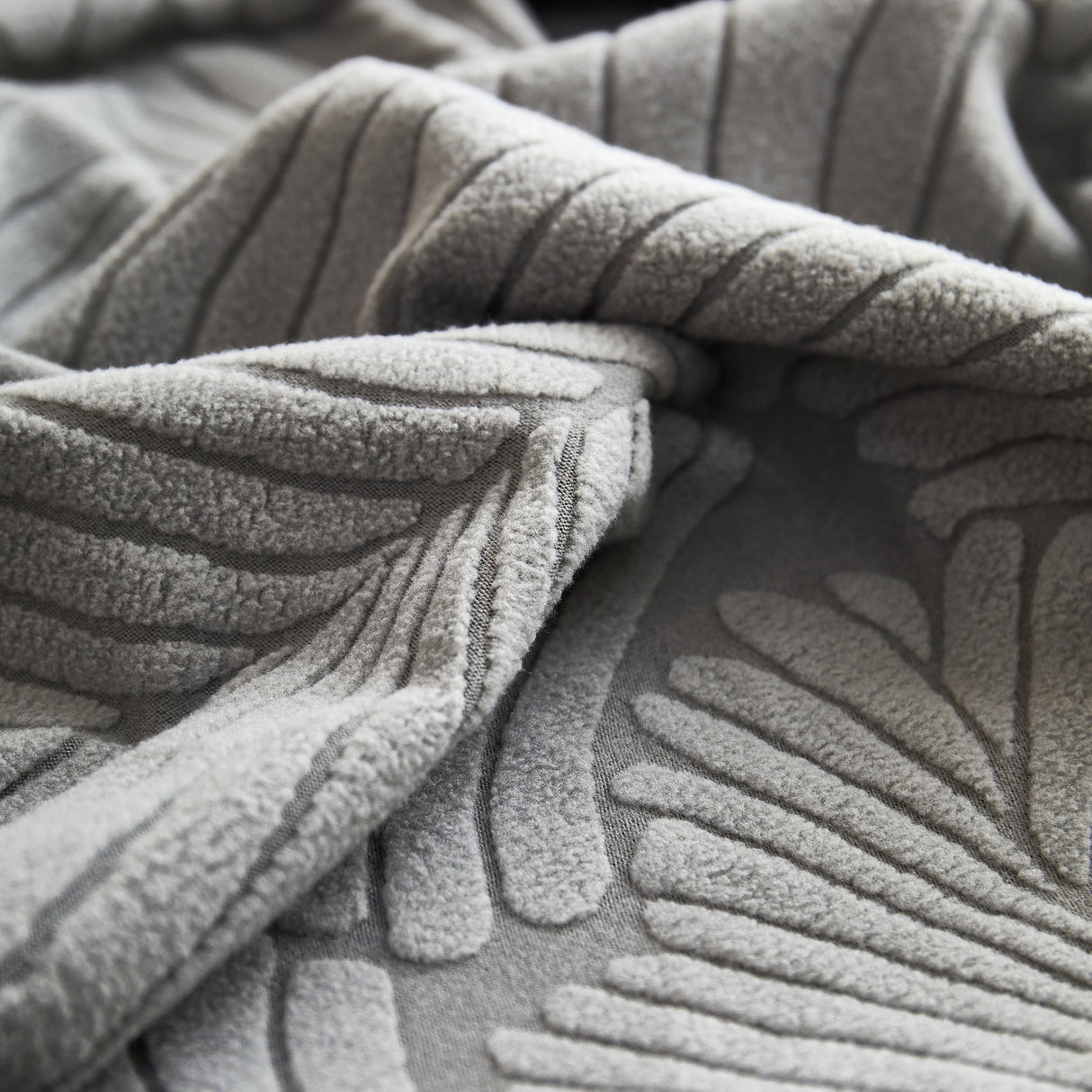 Jacquard Leaf Stretch Sofa Protector Cover Soft Washable Spandex Couch Slipcover