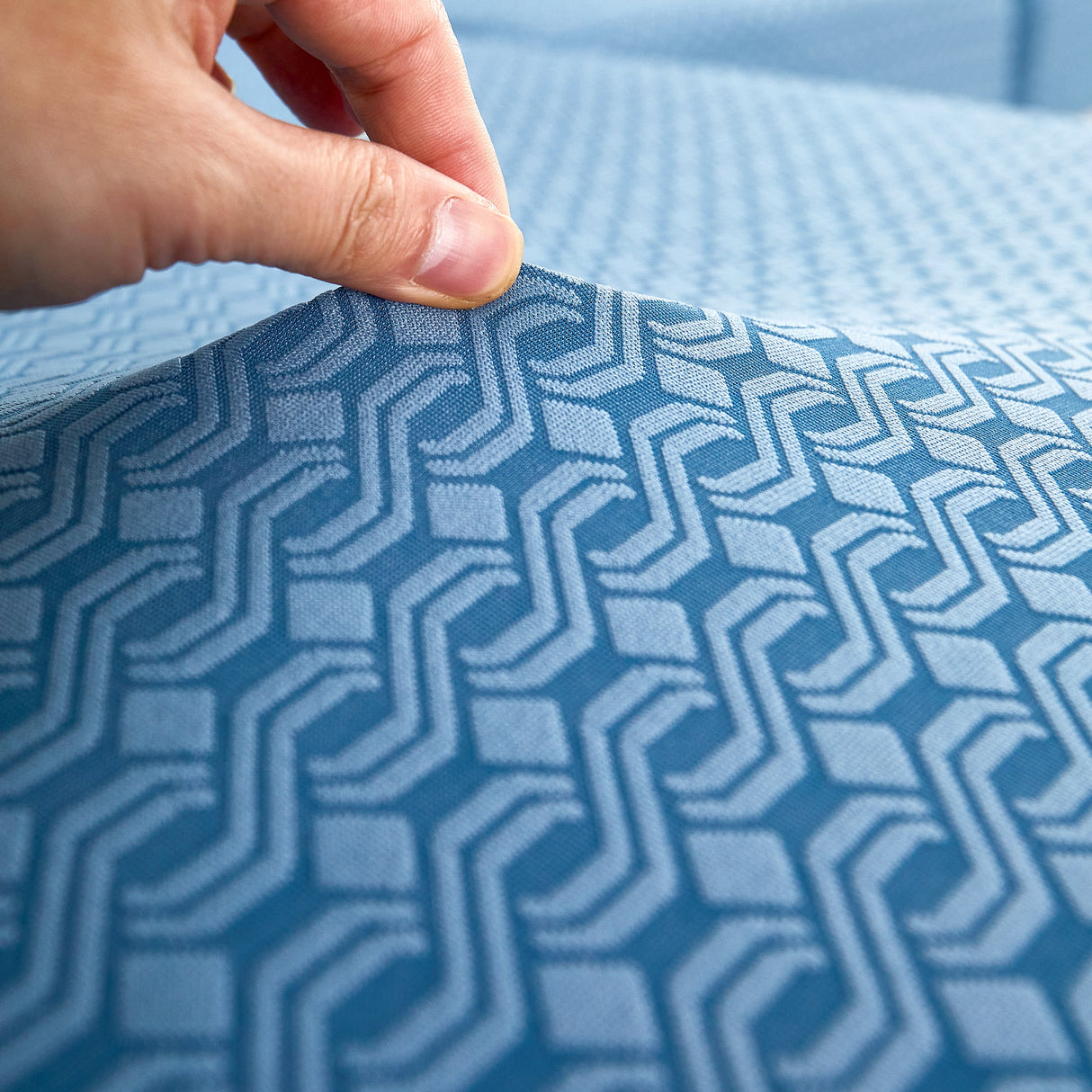 Growth Rings Jacquard Fleece Fabric Stretch Cushion Cover, Non-Slip Furniture Protector for Kids, Couch Cushion Covers