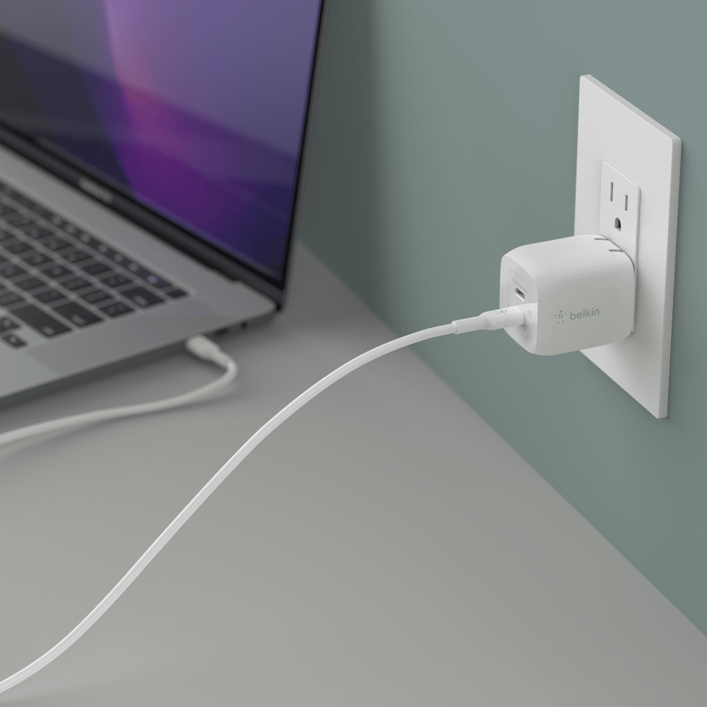 Belkin Dual Port USB C PD Wall Charger with PPS 45W by Belkin