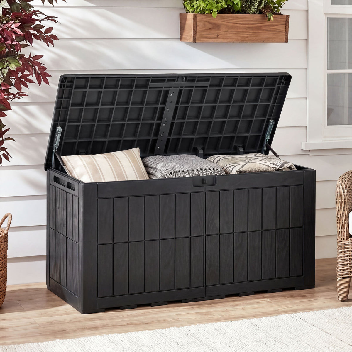 Waterproof Lockable Outdoor Deck Box for Tools Cushions Pool-Black