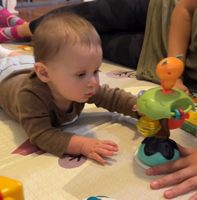 0-6 MONTHS INFANT PLAY PACK - WELCOME TO THE WORLD