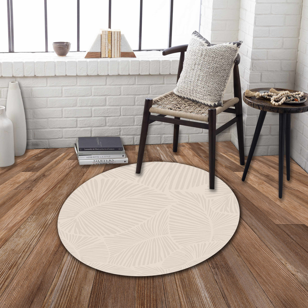 Curve - Round Rug by Couch.com