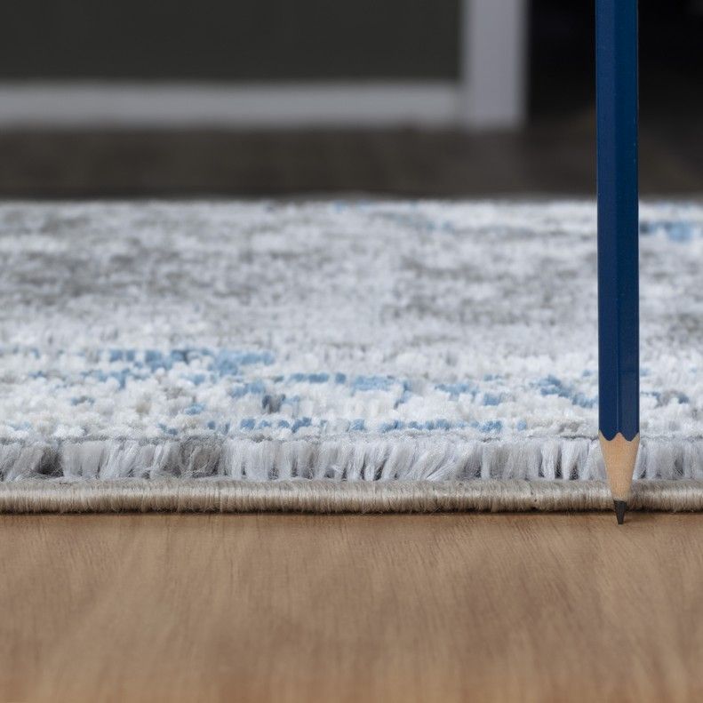 Legacy - 5'3" X 7' Area Rug Polypropylene - Multi / White by Couch.com