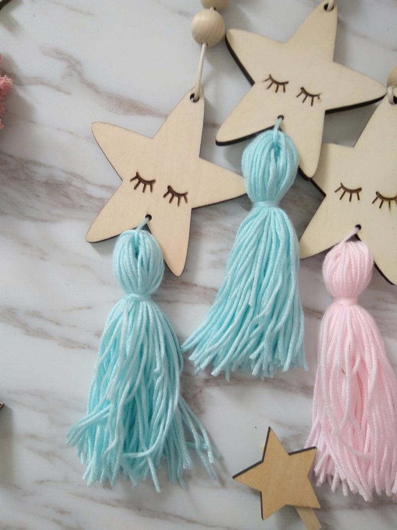 Adorable Sleepy Eye Eyelash Kids Room Decoration Crafts Wood Wall Hanging Stars Decorative Beads Tassel Photography Props Gift For Kids Bedroom Decor Makeup Sticker For Girls Room Wall Art