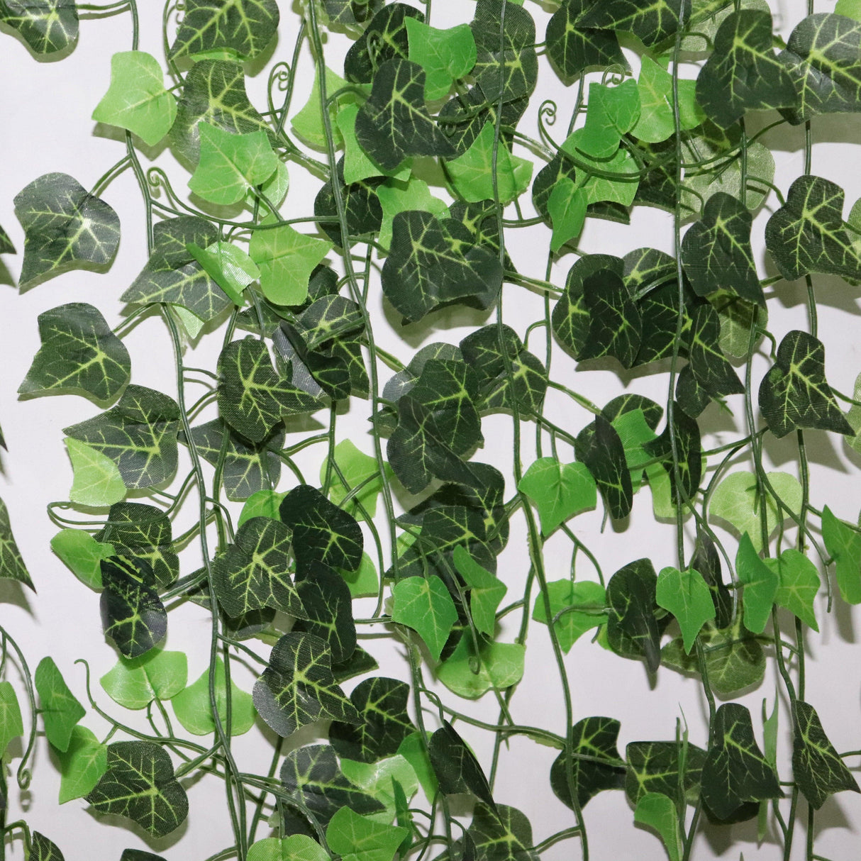 Artificial Ivy Leaf Garland Fake Leaves Hanging Vines For Home Decor Creeper Green Ivy Artificial Ivy Garland Greenery Hanging Plant Vine for Wedding Wall Party Room Astethic Stuff Decor 100pcs Leaf 1 piece 2.4M