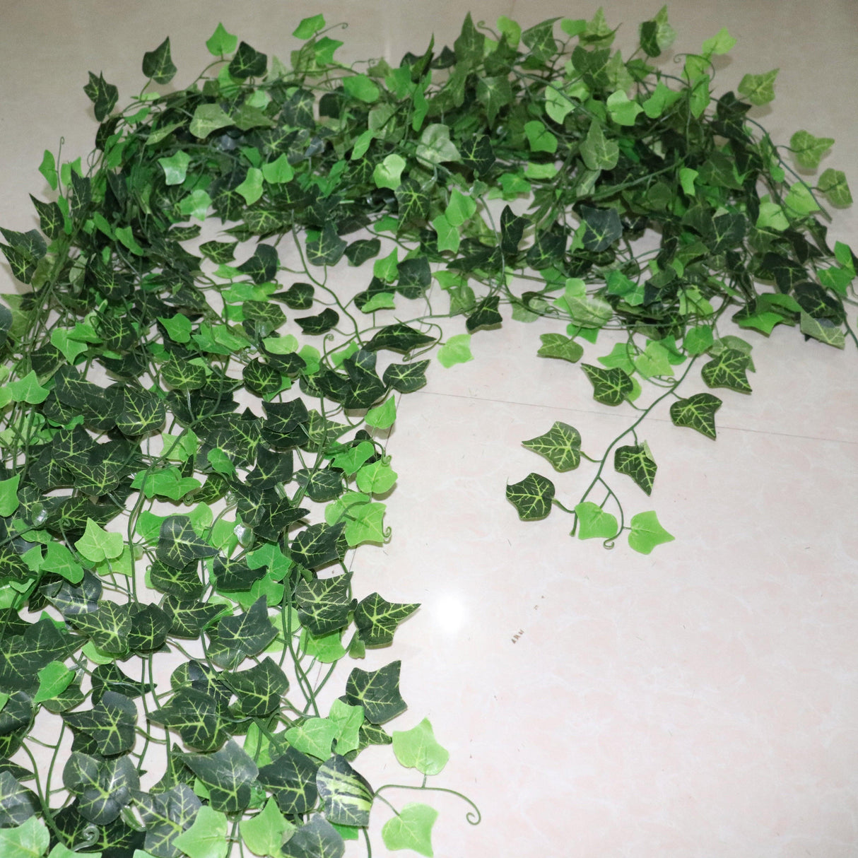 Artificial Ivy Leaf Garland Fake Leaves Hanging Vines For Home Decor Creeper Green Ivy Artificial Ivy Garland Greenery Hanging Plant Vine for Wedding Wall Party Room Astethic Stuff Decor 100pcs Leaf 1 piece 2.4M