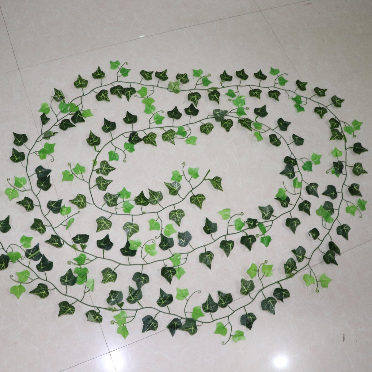 Artificial Ivy Leaf Garland Fake Leaves Hanging Vines For Home Decor Creeper Green Ivy Artificial Ivy Garland Greenery Hanging Plant Vine for Wedding Wall Party Room Astethic Stuff Decor 100pcs Leaf 1 piece 2.4M