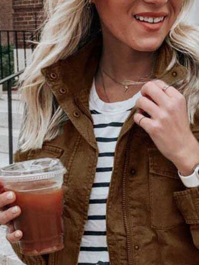 Retro Pocketed Long Sleeve Zip-Up Jacket Lightweight & Stylish Outerwear for Everyday Wear