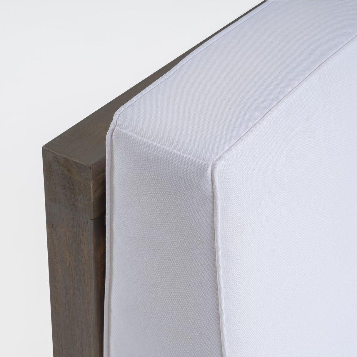 Oana - Arm Chair by Couch.com