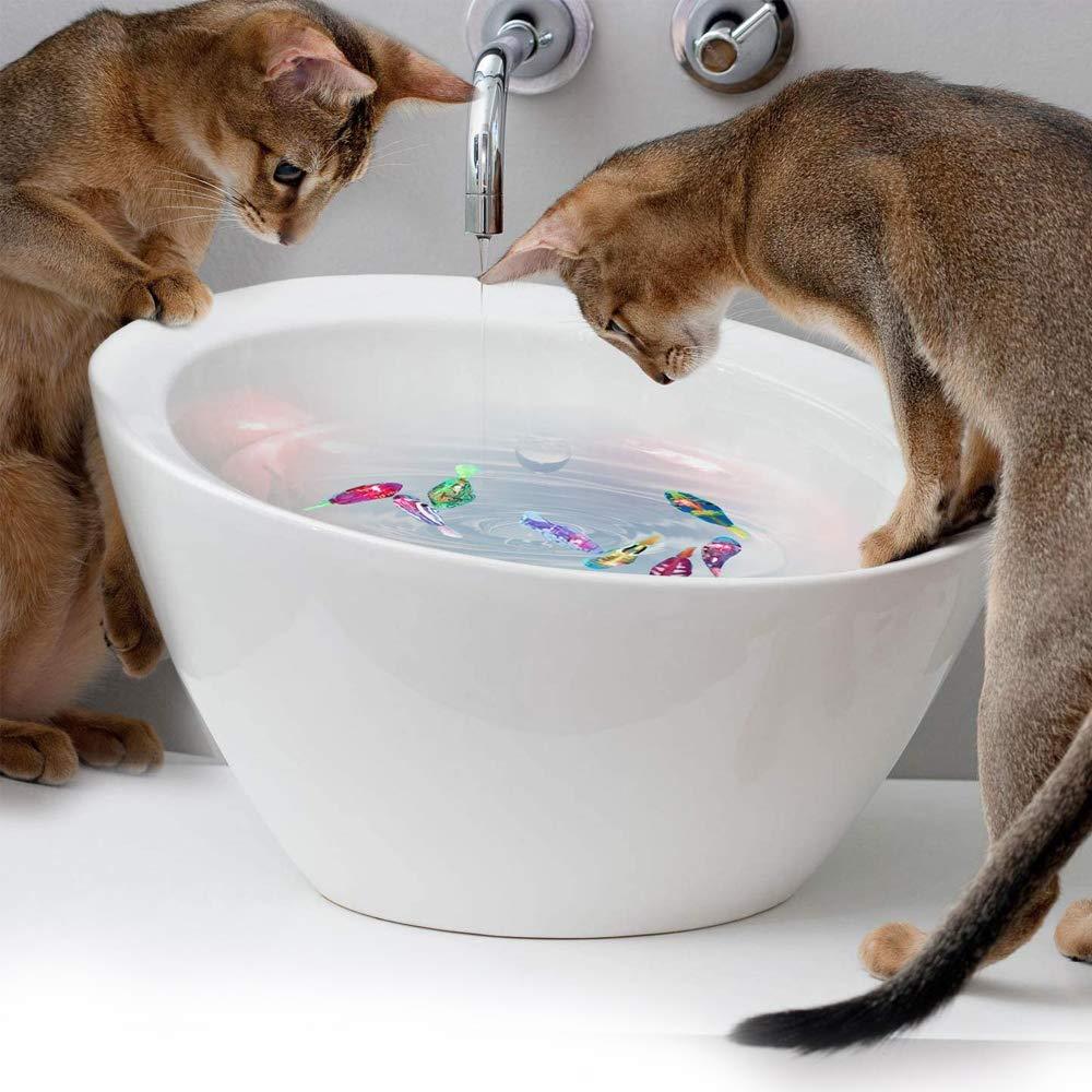 Cat Interactive Electric Fish Toy Water Cat Toy for Indoor Play Swimming Robot Fish Toy for Cat and Dog with LED Light Pet Toys New Bath Toys Interactive Plastic Fish Toys Electronic Cat Toy Gift to Stimulate Your Pet's Hunter Instincts