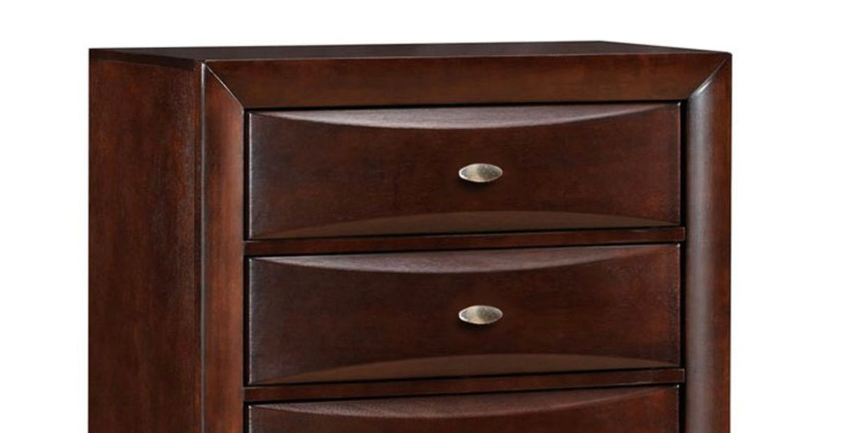 Ireland - Elegant Design Chest by Couch.com